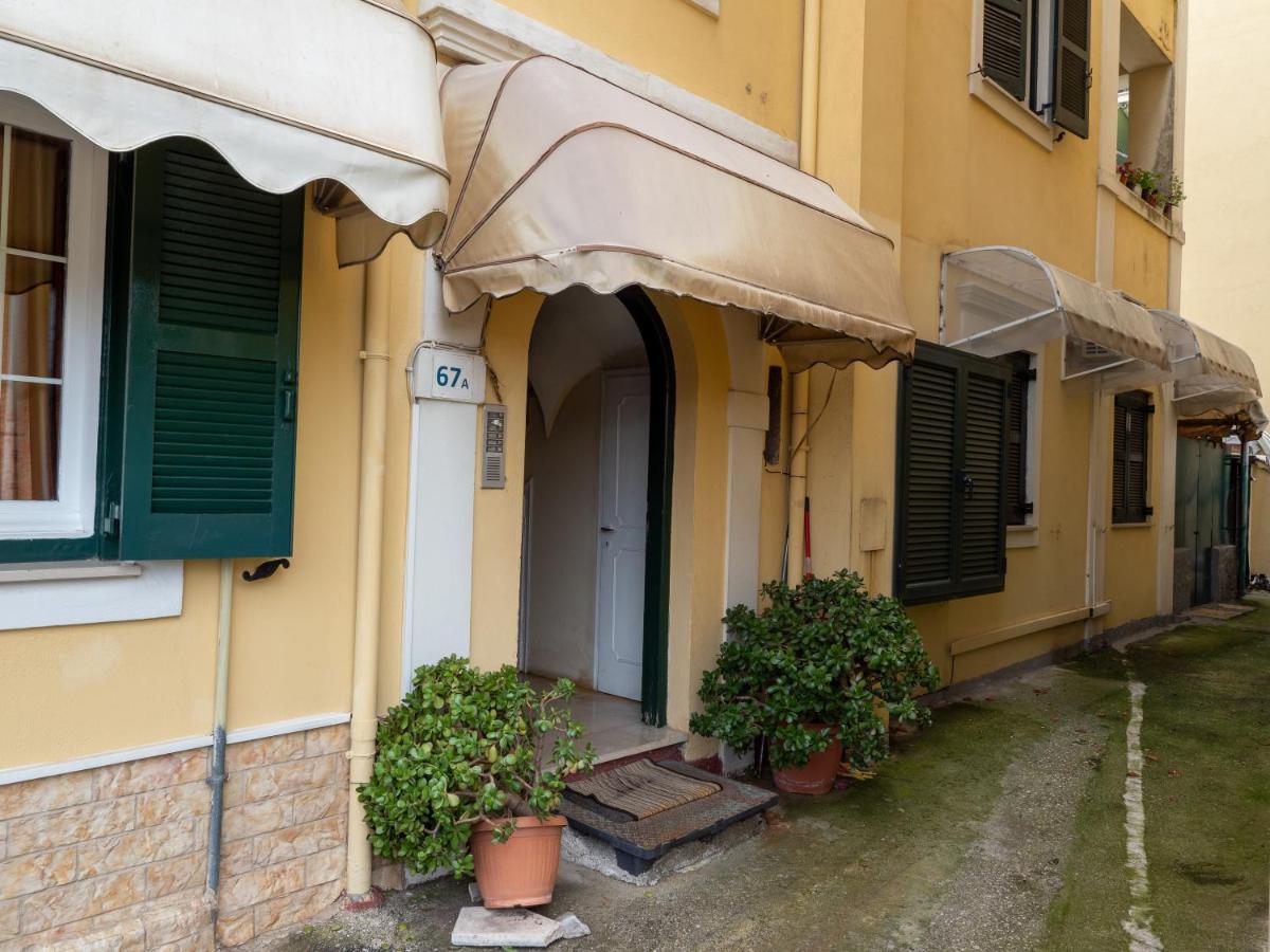 Aleka'S House In Corfu Town Lägenhet Exteriör bild